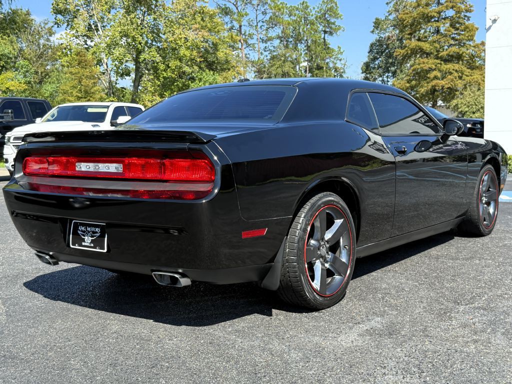 2014 Dodge Challenger Image 10