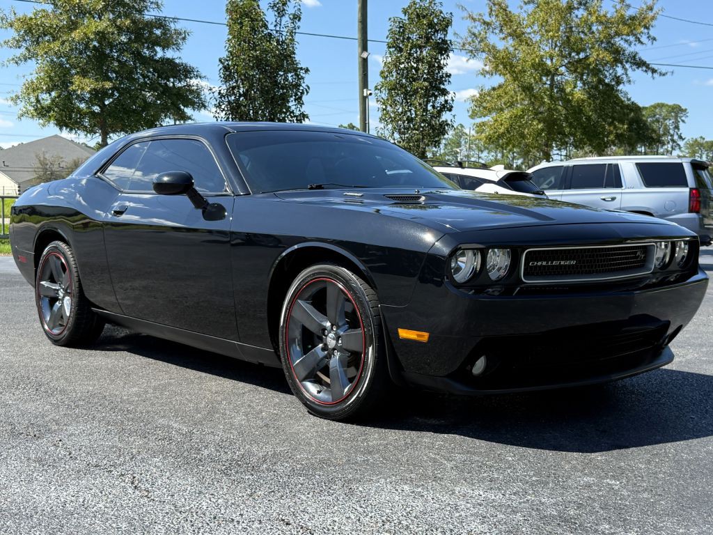 2014 Dodge Challenger Image 12