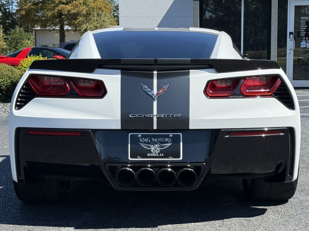 2014 Chevrolet Corvette Image 8