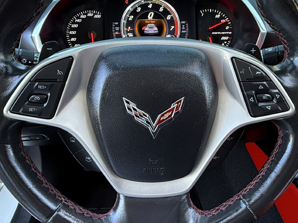 2014 Chevrolet Corvette Image 20