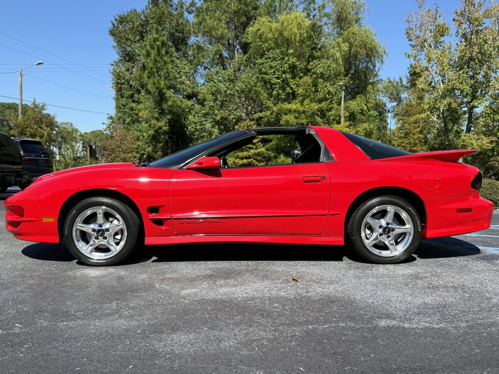 2001 Pontiac Firebird Image 6