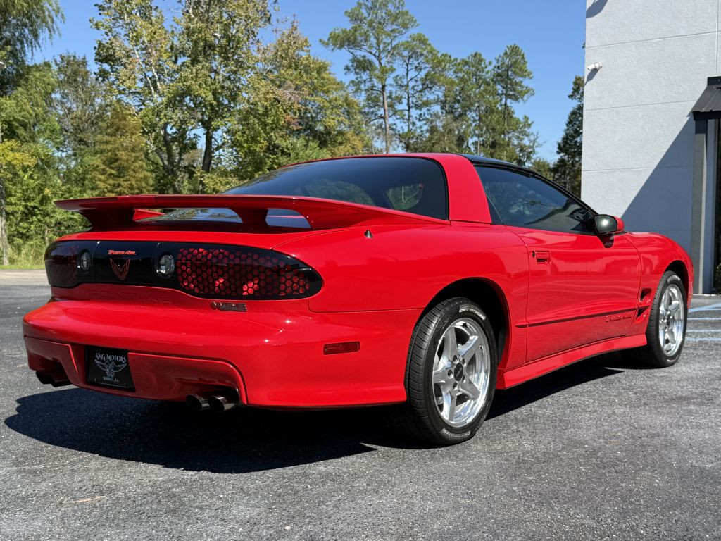 2001 Pontiac Firebird Image 11