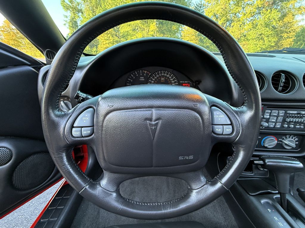 2001 Pontiac Firebird Image 25
