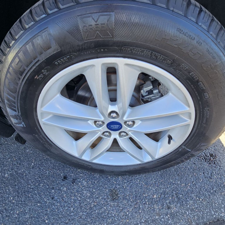 2018 Ford Edge Image 13