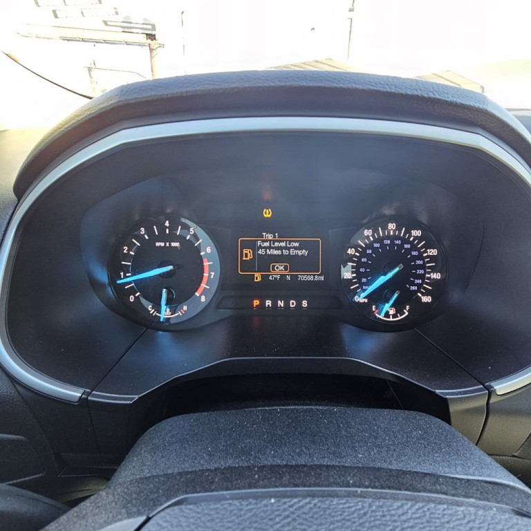2018 Ford Edge Image 15