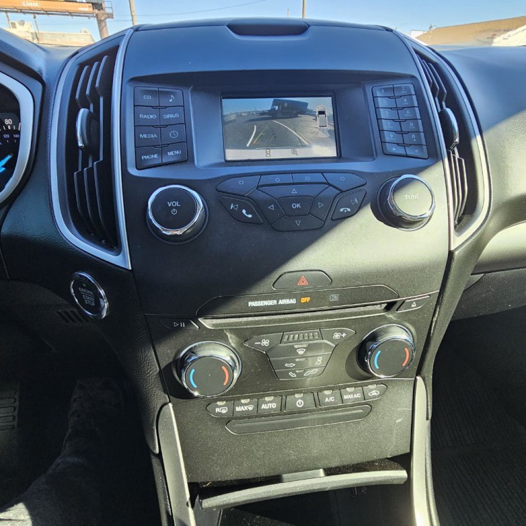 2018 Ford Edge Image 16