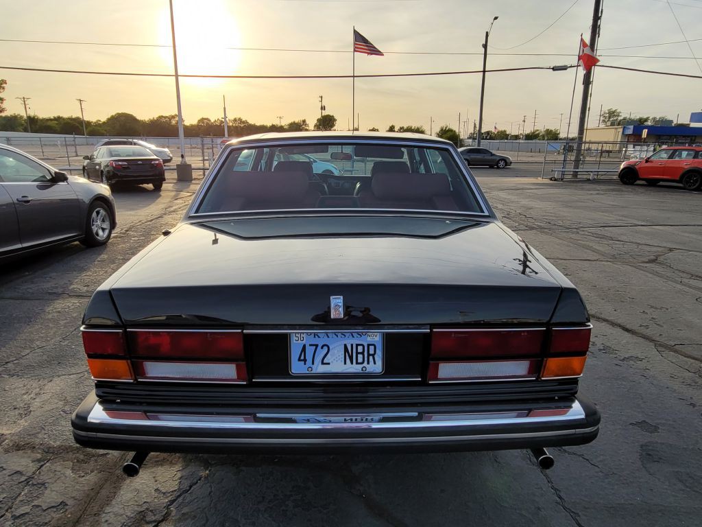1985 Rolls-Royce Silver Spirit Image 5