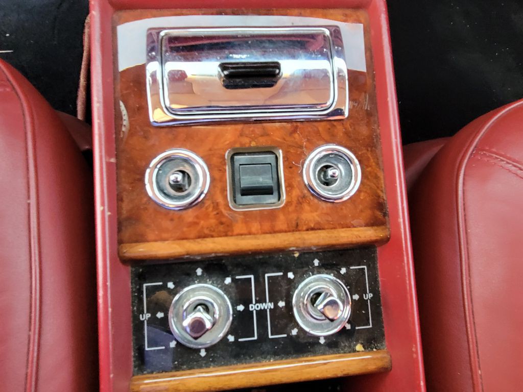 1985 Rolls-Royce Silver Spirit Image 14