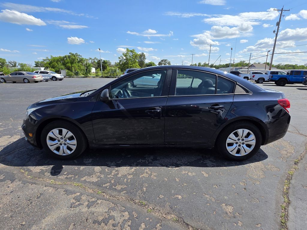 2015 Chevrolet Cruze Image 3