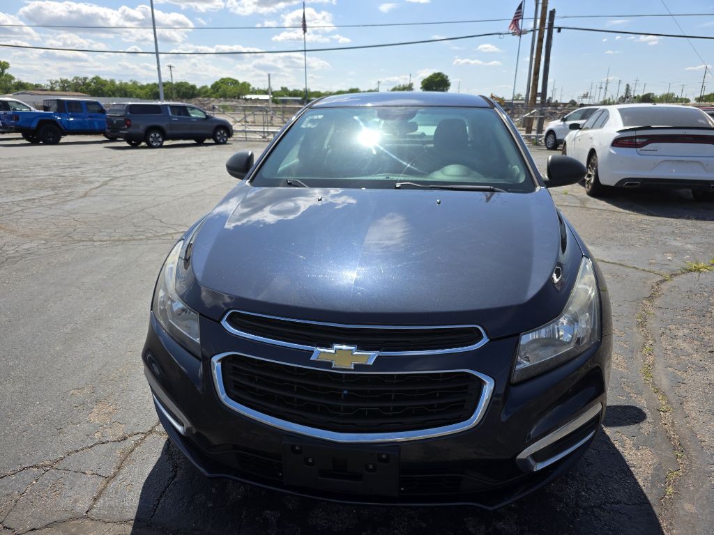 2015 Chevrolet Cruze Image 4