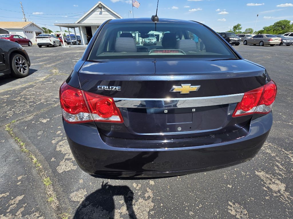 2015 Chevrolet Cruze Image 8