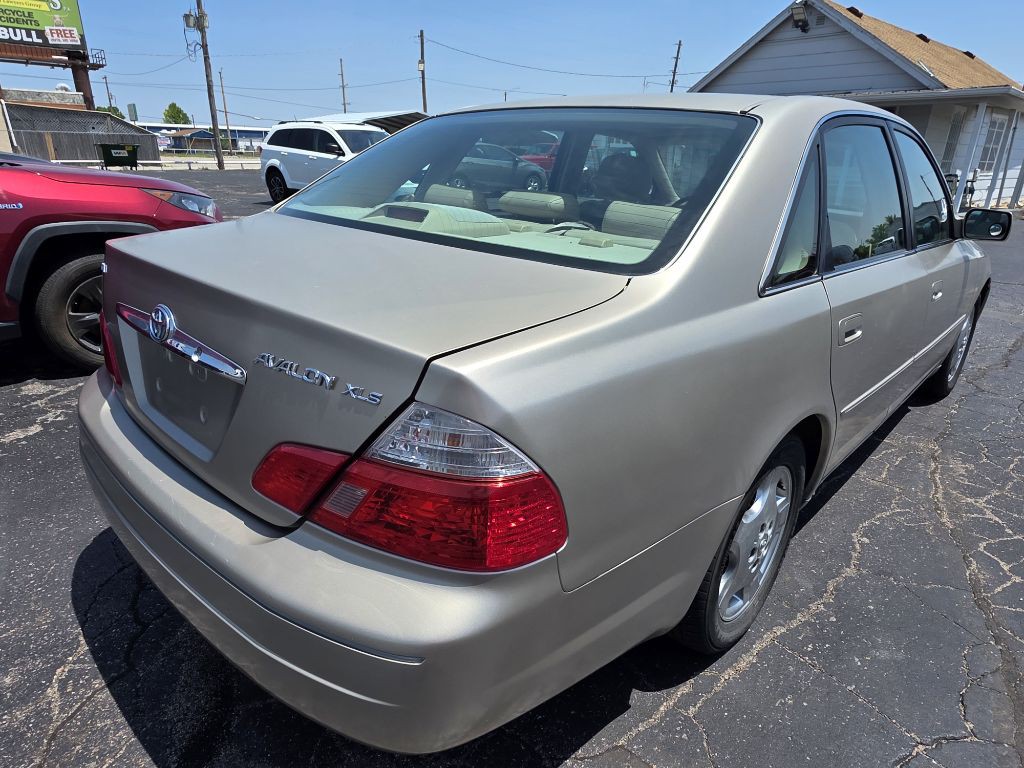 2003 Toyota Avalon Image 2