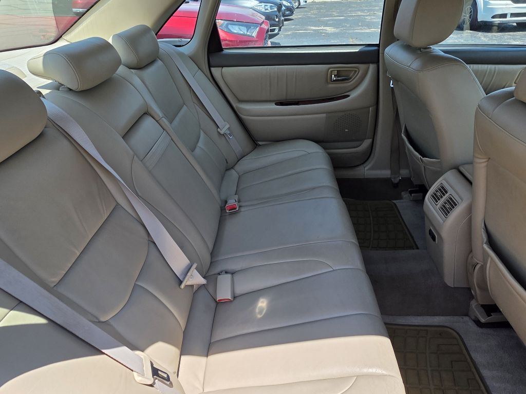 2003 Toyota Avalon Image 7