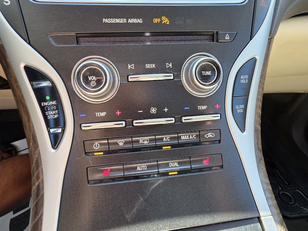 2019 Lincoln Nautilus Image 19