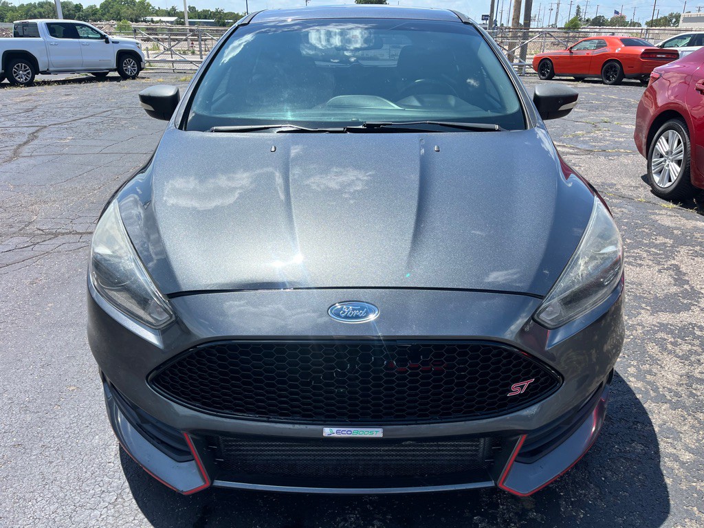 2016 Ford Focus Image 3