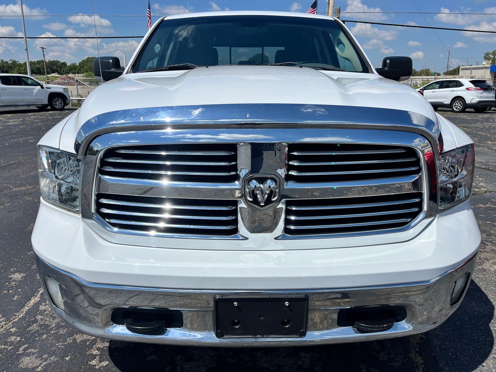2015 RAM 1500 Image 2