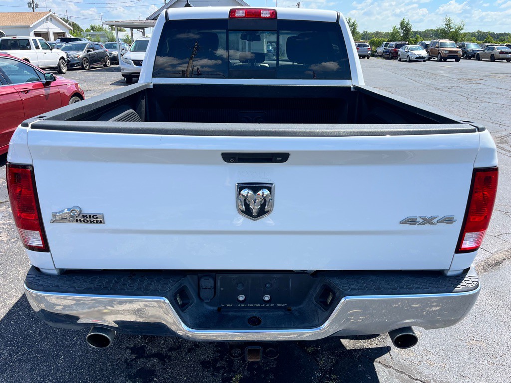2015 RAM 1500 Image 4