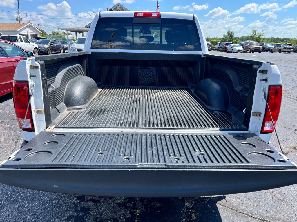 2015 RAM 1500 Image 6