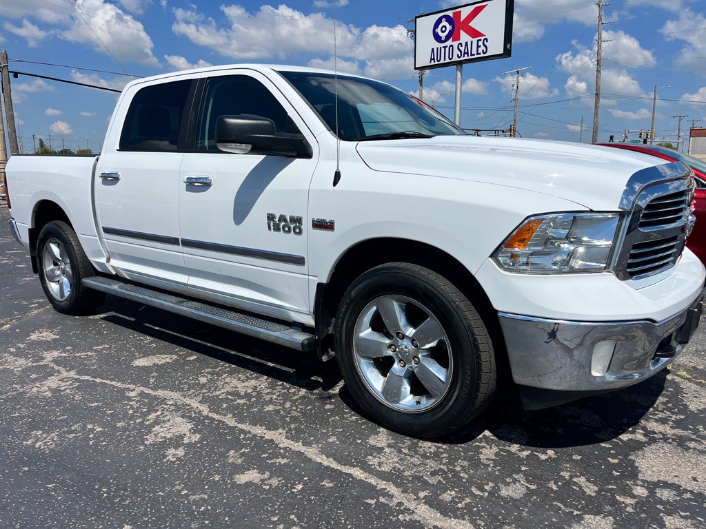 2015 RAM 1500 Image 8