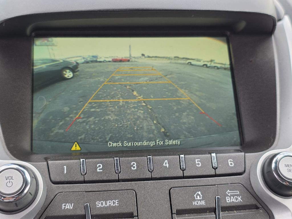 2016 Chevrolet Equinox Image 32