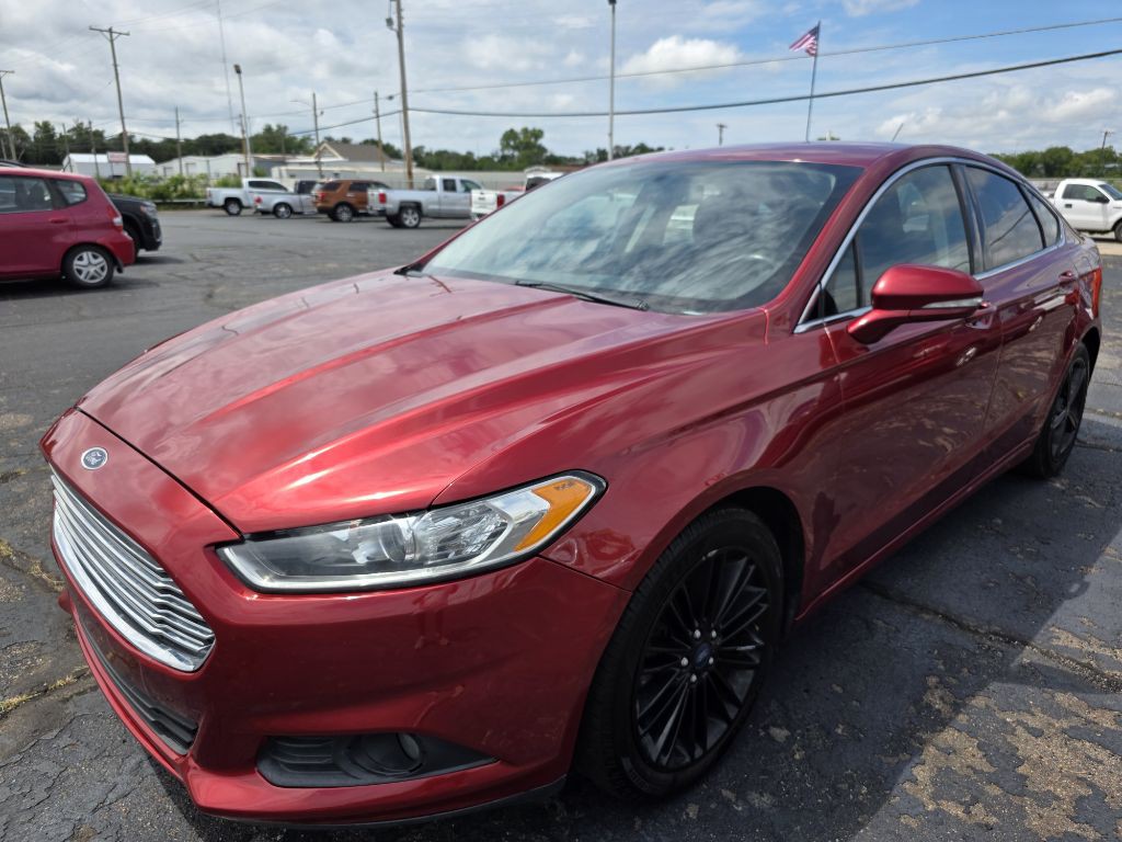 2016 Ford Fusion Image 11