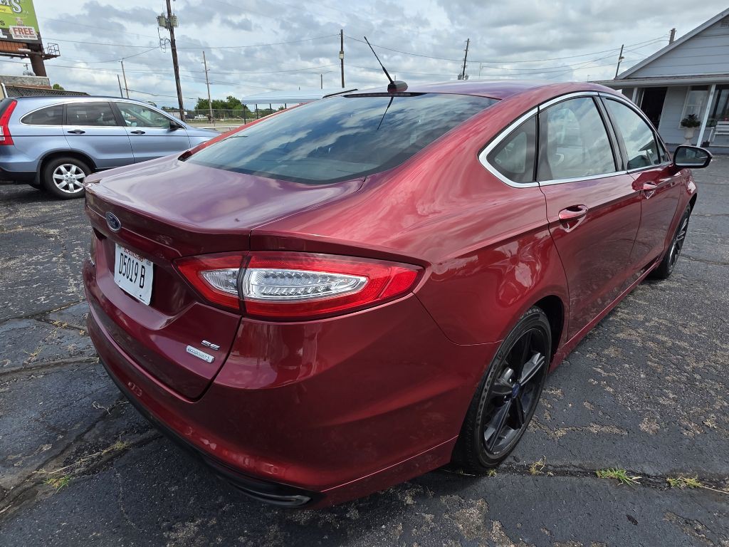 2016 Ford Fusion Image 14