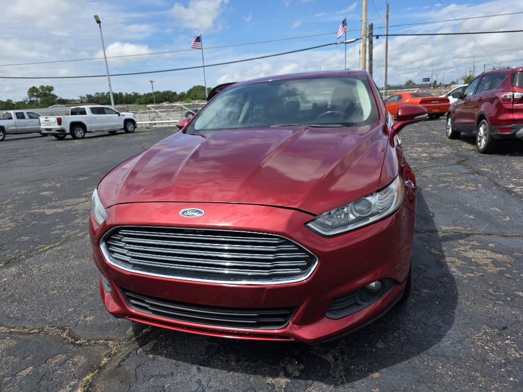 2016 Ford Fusion Image 24