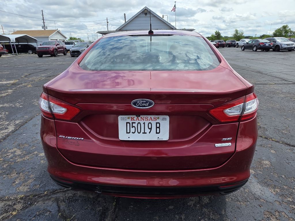 2016 Ford Fusion Image 5