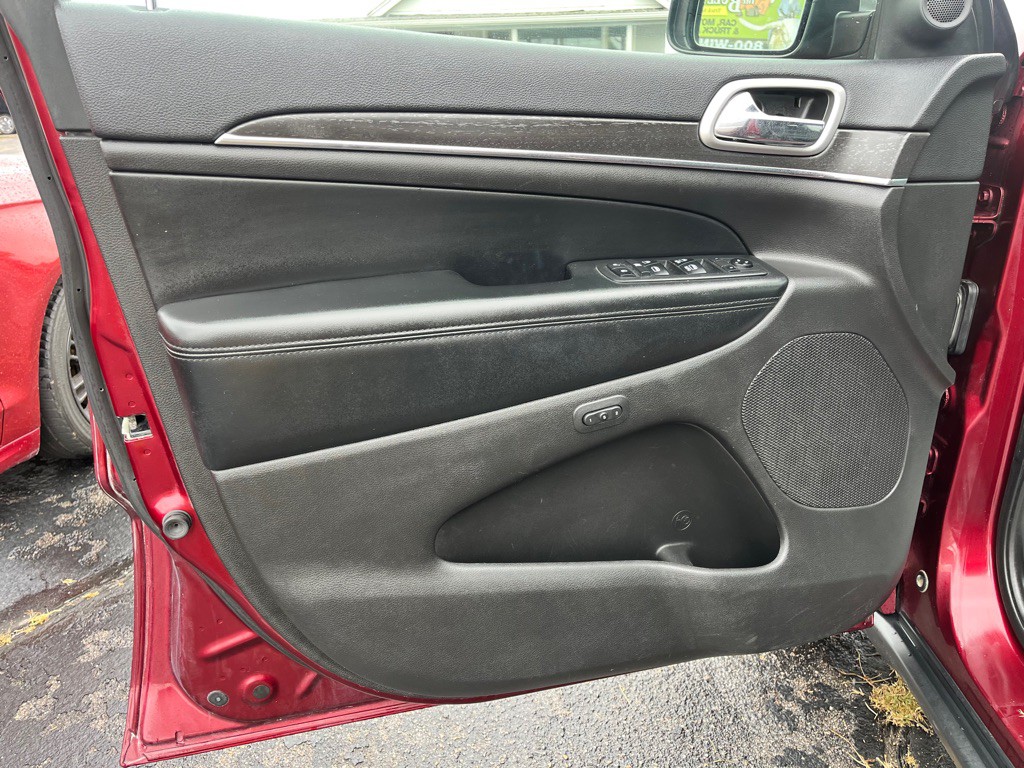 2018 Jeep Grand Cherokee Image 7