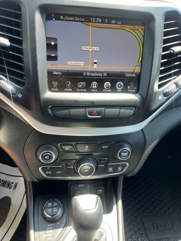 2014 Jeep Cherokee Image 17