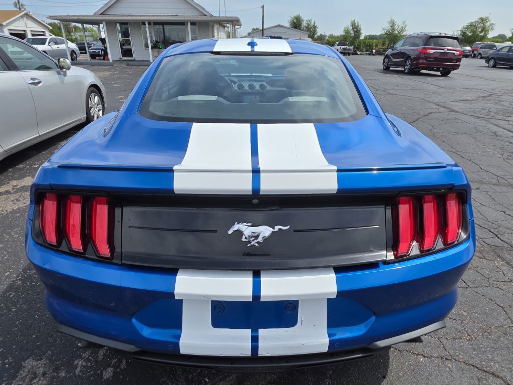 2019 Ford Mustang Image 3