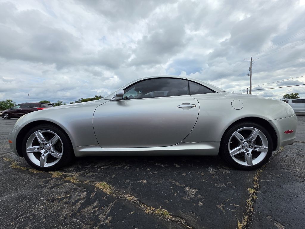 2003 Lexus SC Image 10