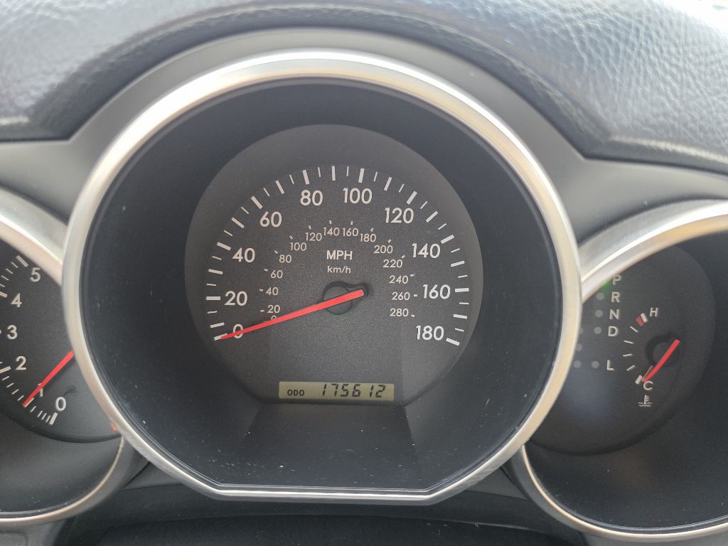 2003 Lexus SC Image 19