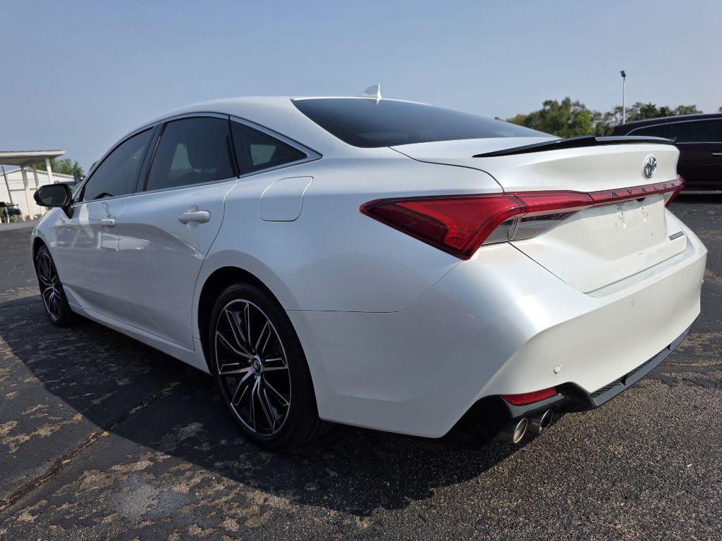 2019 Toyota Avalon Image 5