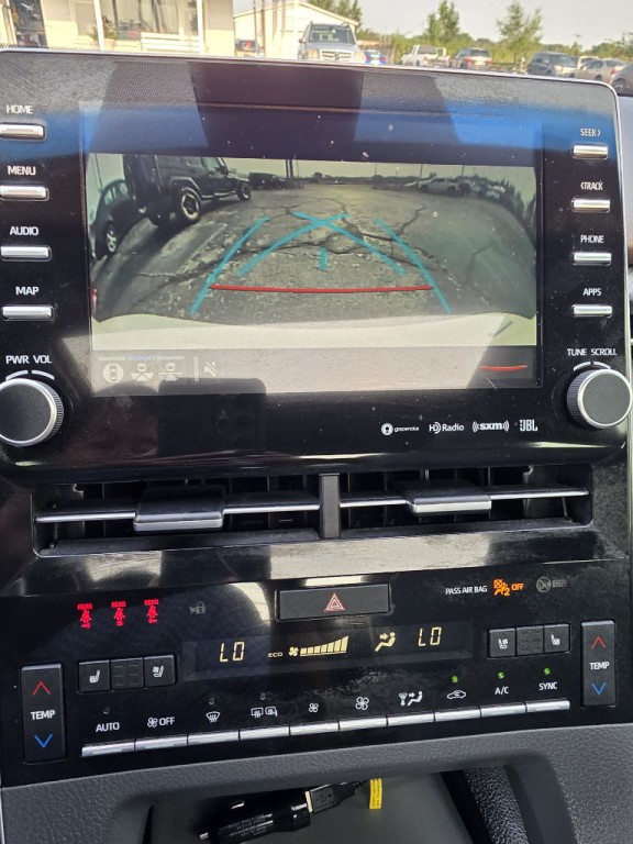 2019 Toyota Avalon Image 20