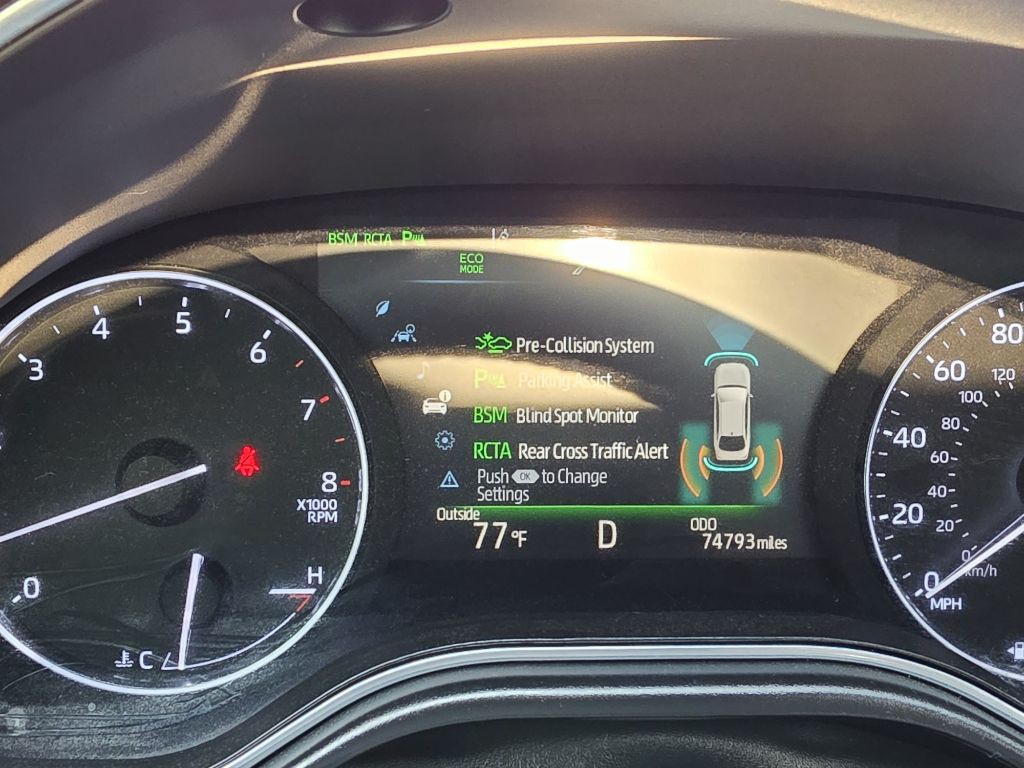 2019 Toyota Avalon Image 22