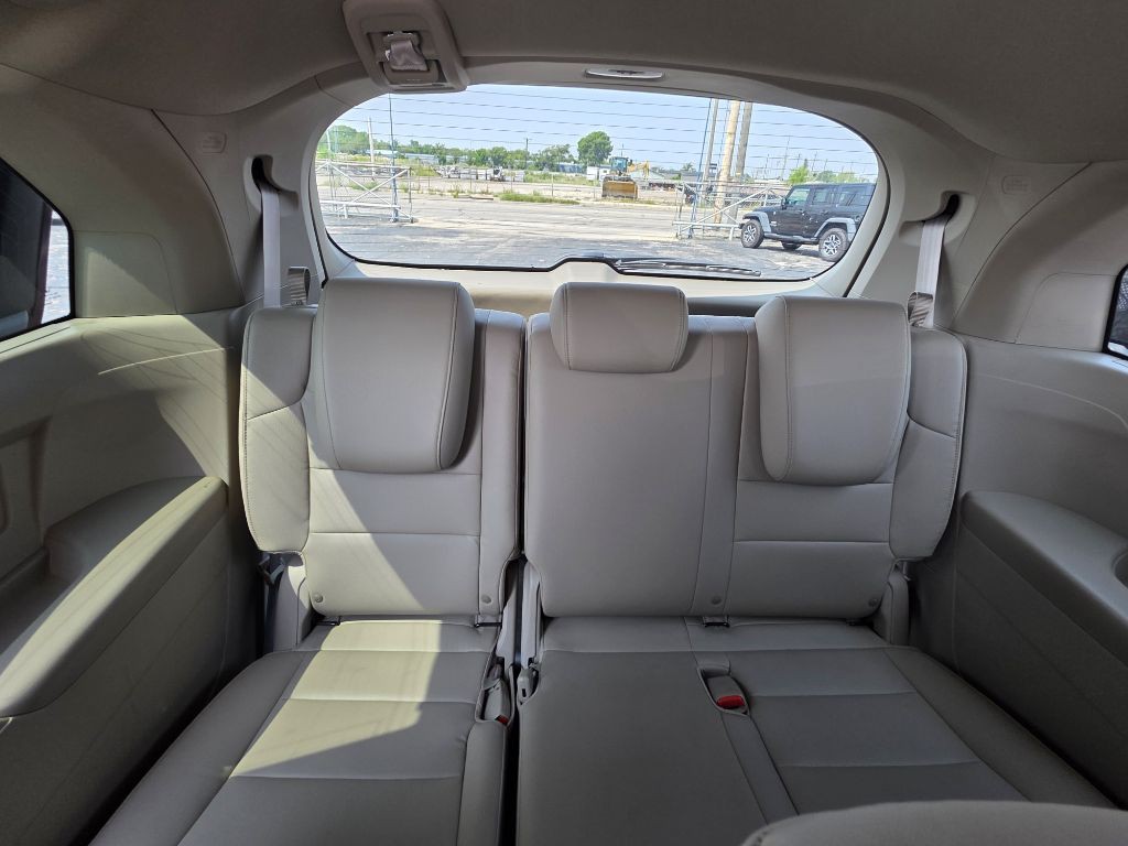 2014 Honda Odyssey Image 11