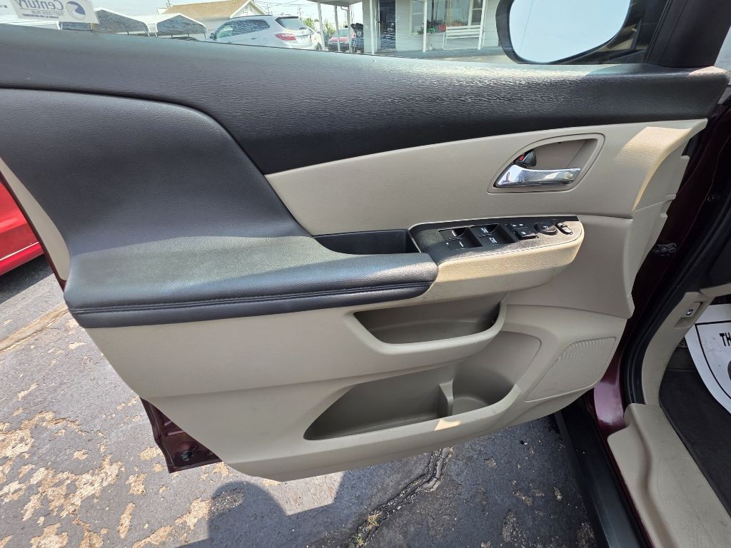 2014 Honda Odyssey Image 14