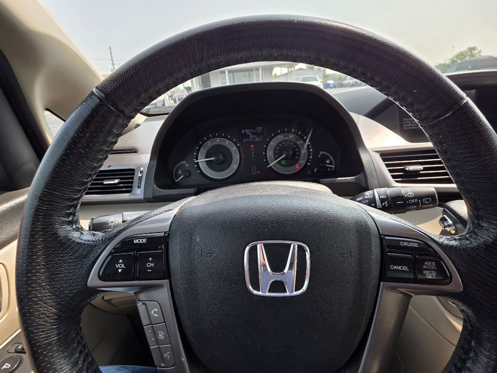 2014 Honda Odyssey Image 15