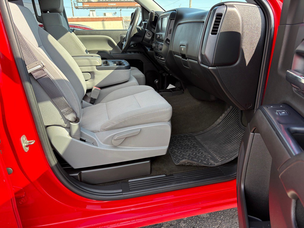 2017 Chevrolet Silverado 1500 Image 13