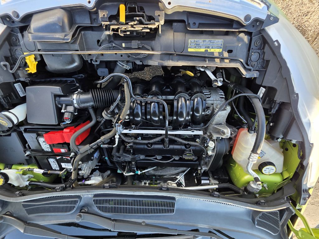 2011 Ford Fiesta Image 14