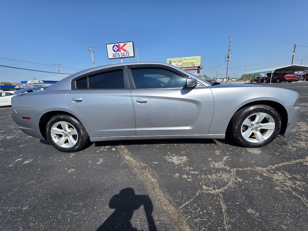 2013 Dodge Charger Image 8