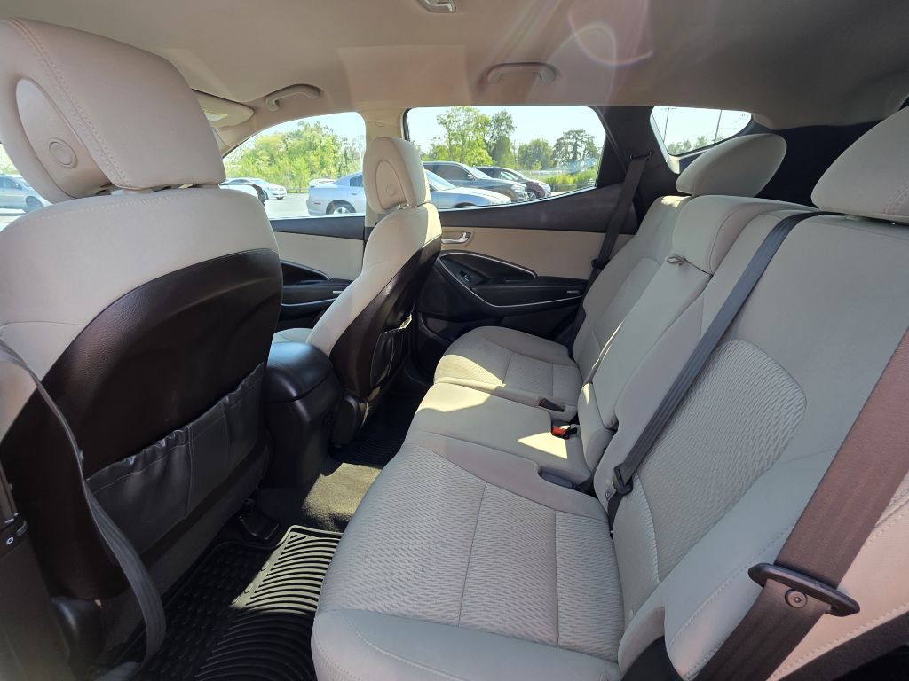 2017 Hyundai Santa Fe Sport Image 10