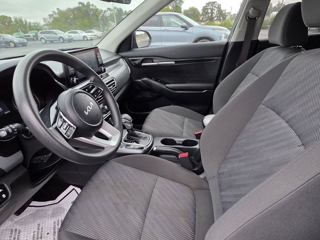 2023 Kia Seltos Image 5
