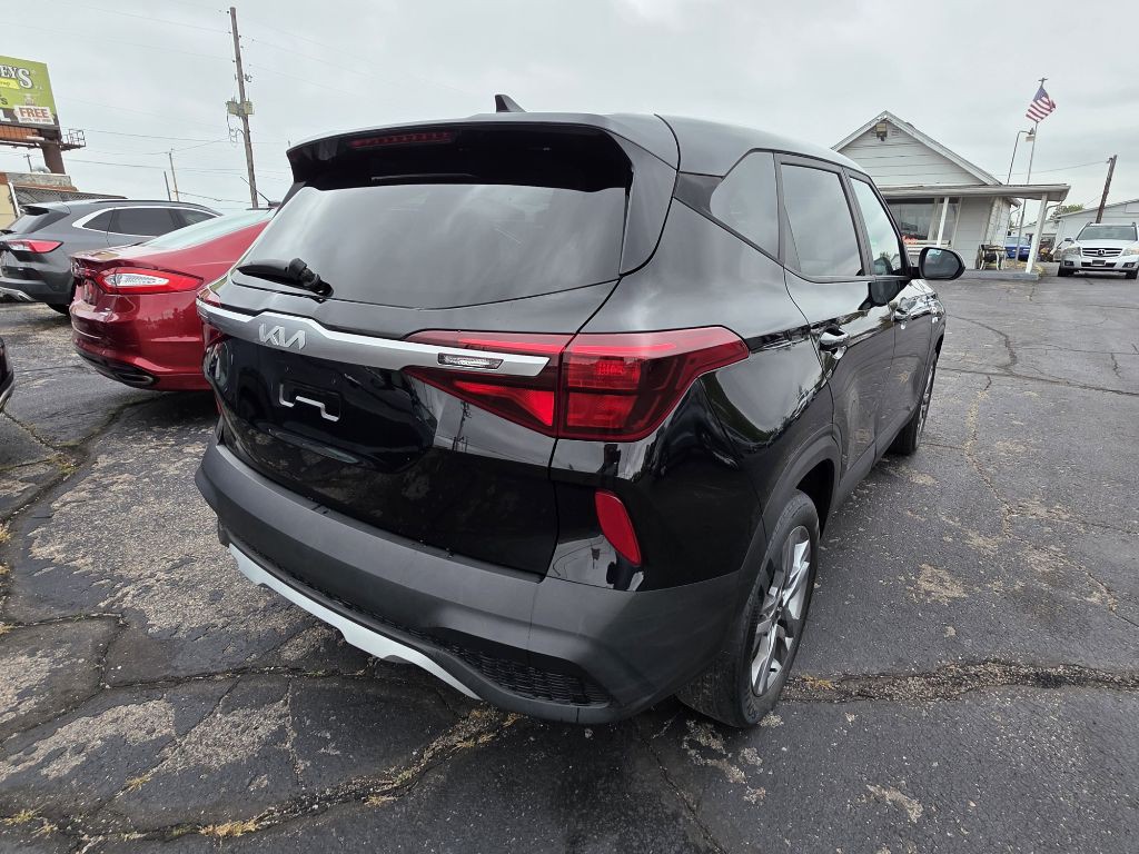 2023 Kia Seltos Image 12