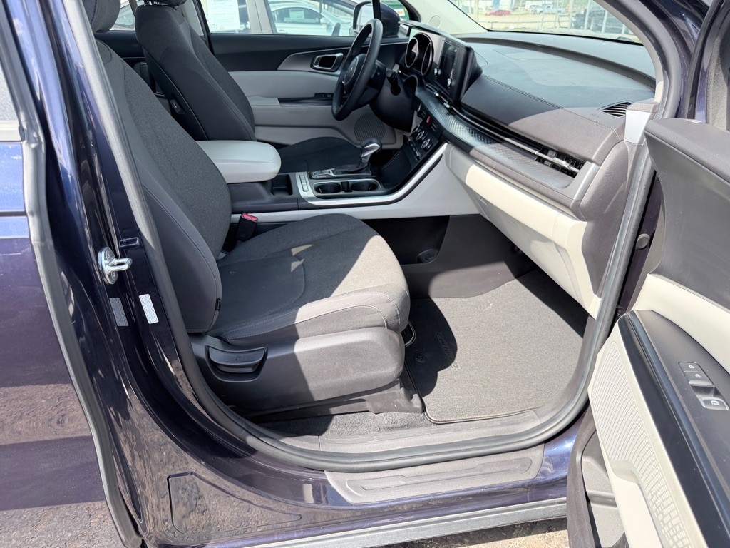 2022 Kia Carnival Image 14