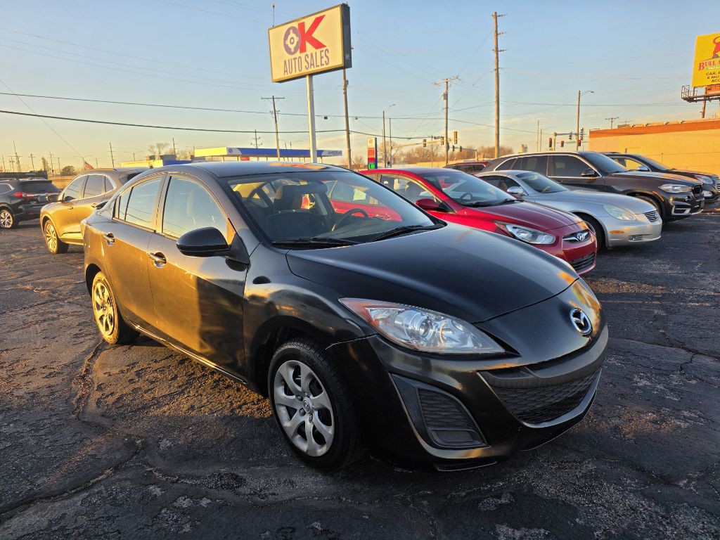 2010 Mazda Mazda3 Image 2