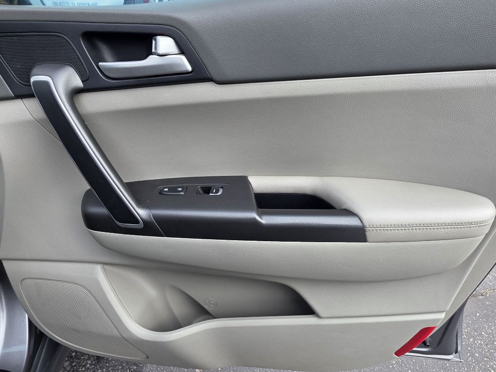 2017 Kia Sportage Image 6