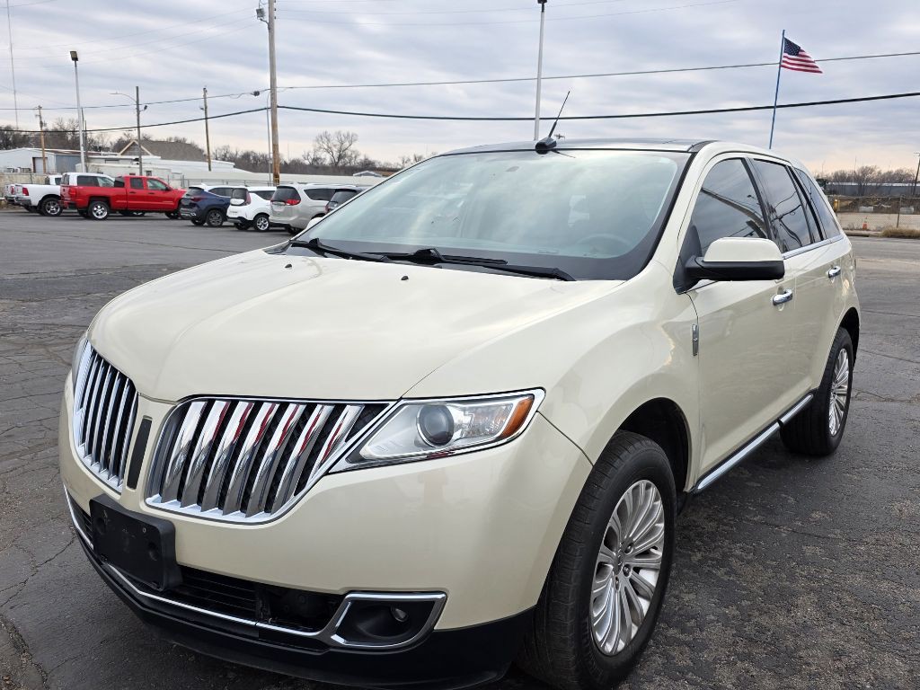 2014 Lincoln MKX Image 2