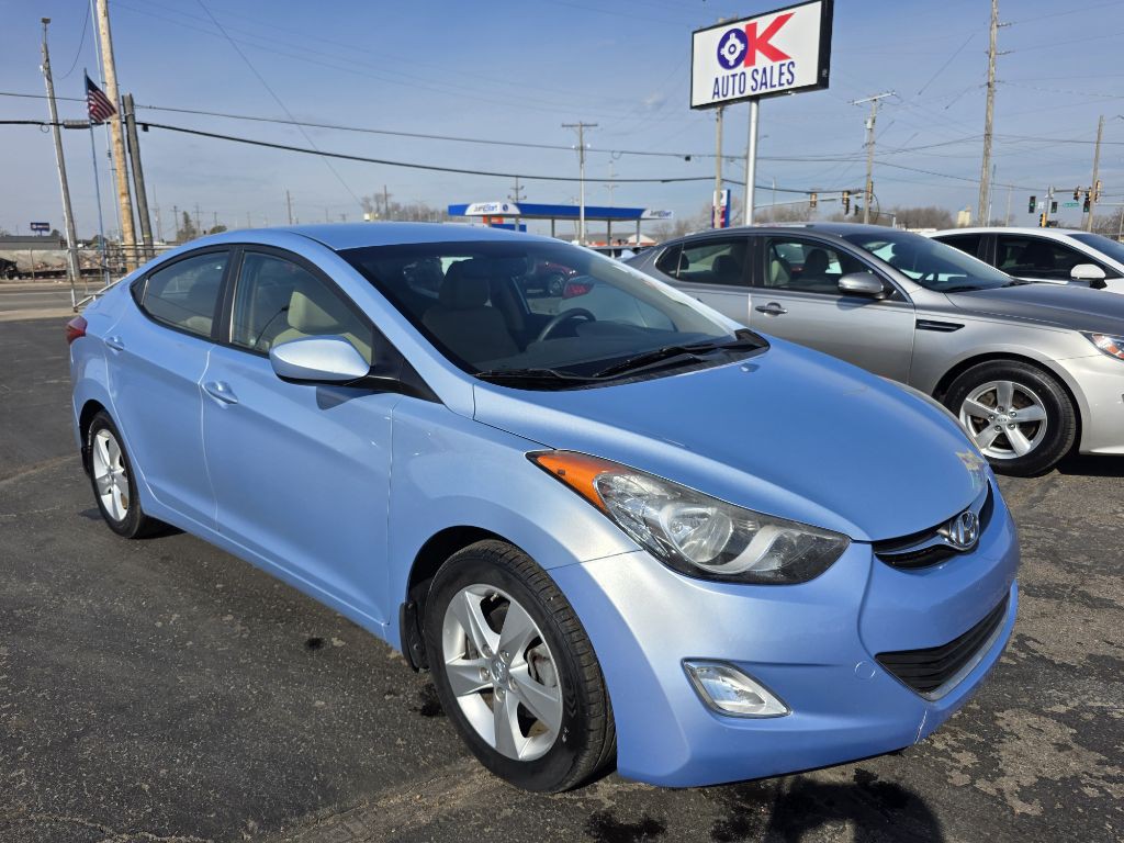 2013 Hyundai Elantra Image 5
